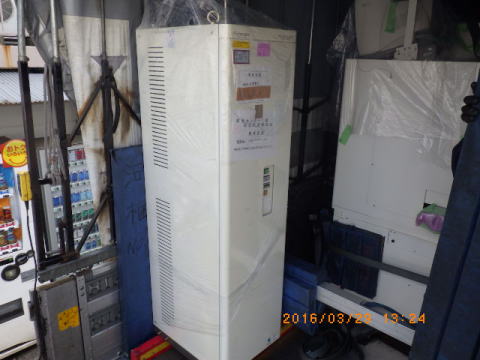 窒素ガス精製装置　太陽日酸　中古機械