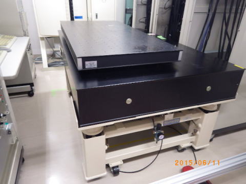 防振台　 昭和電線電機　中古機械