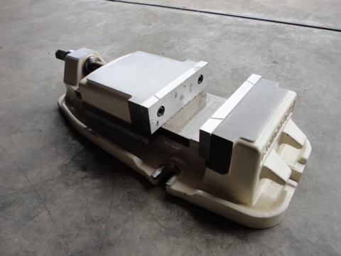 バイス 津田駒 中古機械