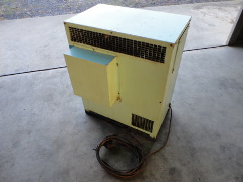 パッケージコンプレッサー 岩田 中古機械