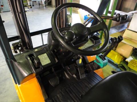 フォークリフト　トヨタ　中古機械