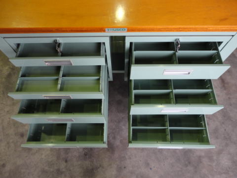 作業台　トラスコ　中古機械