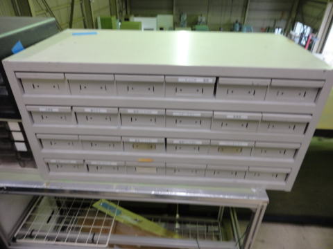 工具キャビネット 中古機械 機械の転職