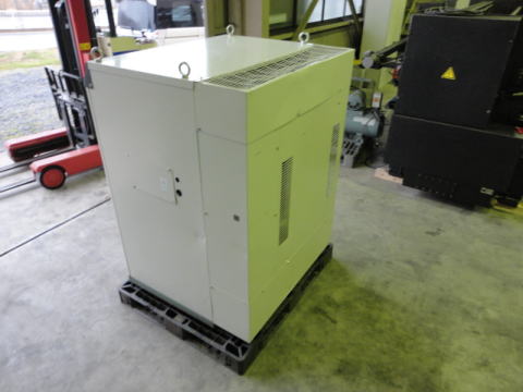 オイルフリーコンプレッサー 日立 中古機械