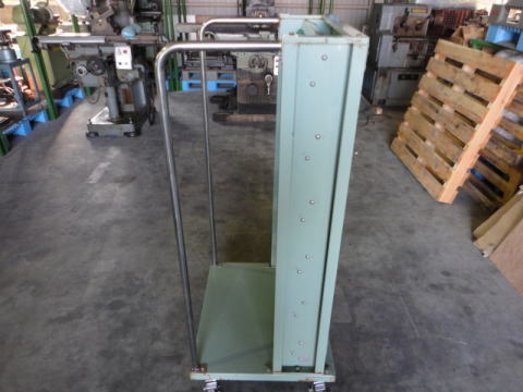 ツールワゴン　トラスコ　中古機械