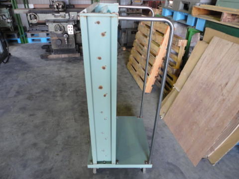 ツールワゴン　トラスコ　中古機械