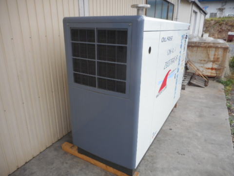 スクリューコンプレッサー 三井精機 中古機械