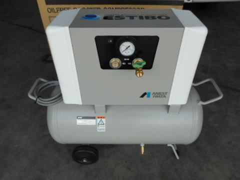 レシプロコンプレッサー イワタ 中古機械
