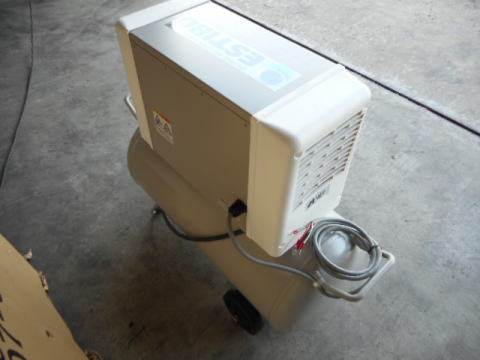 レシプロコンプレッサー イワタ 中古機械