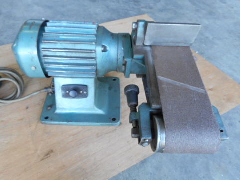 ベルトグラインダー 日立工機 中古機械