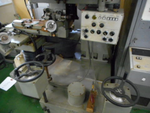 プロファイル研削盤 和井田 中古機械