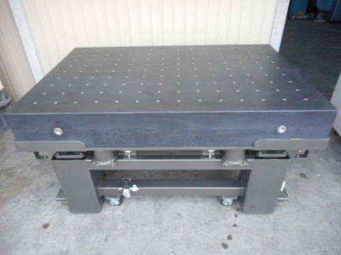 防振台 測定 中古