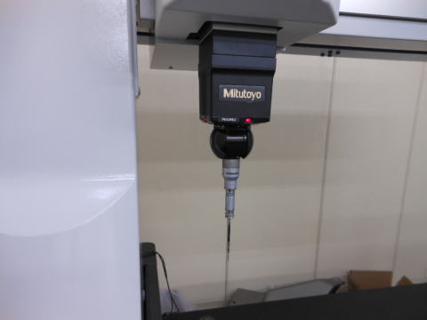 三次元測定機　ミツトヨ　中古