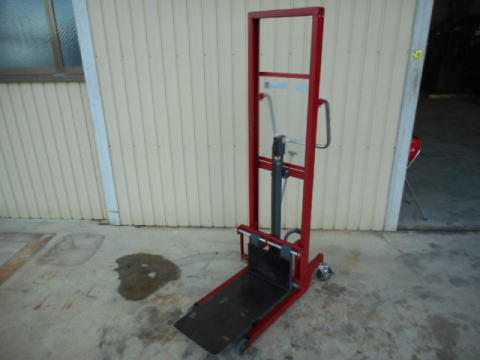 リフトラー トラスコ 中古機械