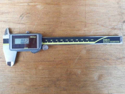 デジタルノギス ミツトヨ 中古機械