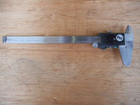 デジタルノギス　ミツトヨ　中古機械