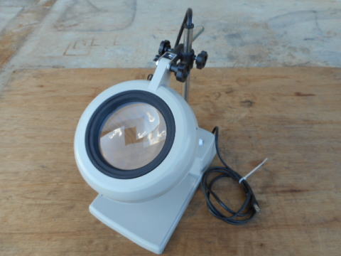 照明付拡大鏡 オーツカ 中古機械