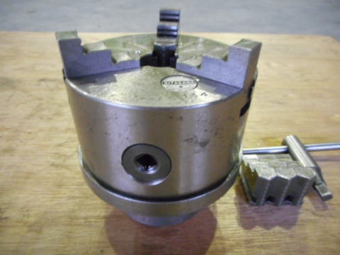 三つ爪チャック 北川 中古機械
