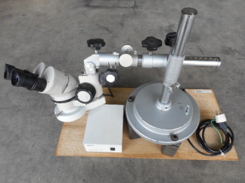 顕微鏡　ニコン　中古機械