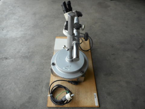 顕微鏡　ニコン　中古機械