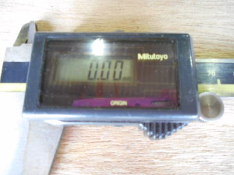 デジタルノギス　ミツトヨ　中古機械
