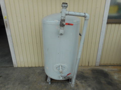 エアータンク　コンプレッサー　中古