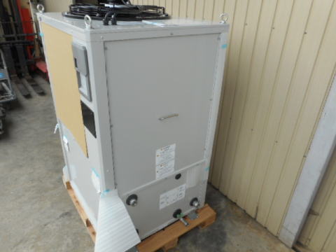 チラー アピステ 中古