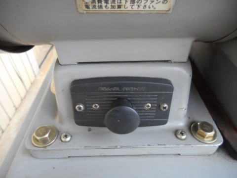 集塵機付きベルトグラインダー 淀川 中古機械
