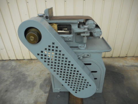 ベルトグラインダー 岩田鉄工所 中古機械