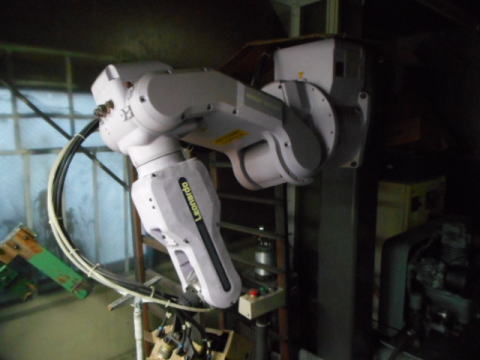 塗装ロボット　三菱重工　中古機械
