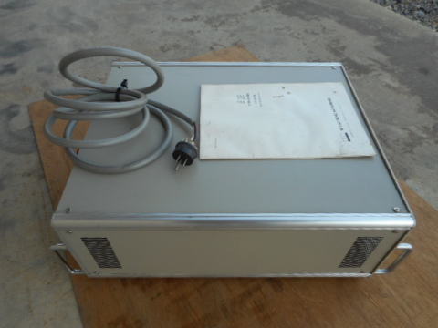 交流安定化電源　NF回路ブロック　中古機器