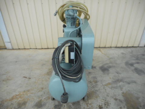 コンプレッサー　日立　中古機械