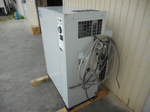 パッケージコンプレッサー アネスト岩田 中古機械