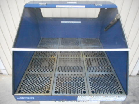 作業台付集塵機　淀川　中古機械