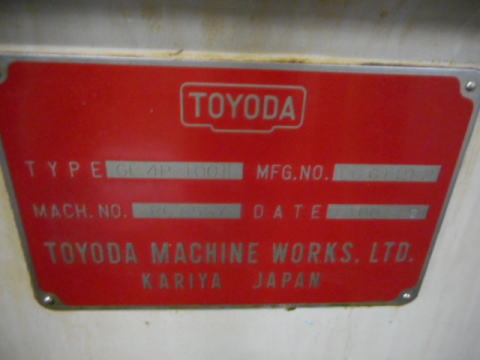 NC自動円筒研削盤　豊田工機　中古機械