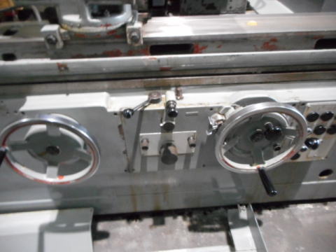 円筒研削盤　豊田工機　中古機械