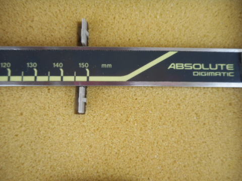 デジタルノギス　ミツトヨ　中古機械