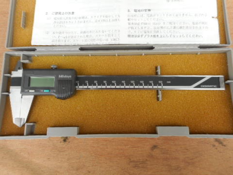デジタルノギス　ミツトヨ　中古機械