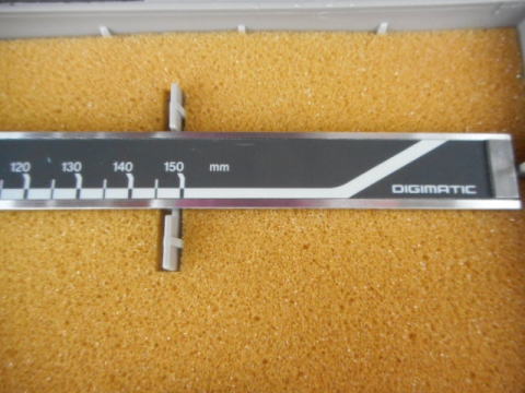 デジタルノギス　ミツトヨ　中古機械