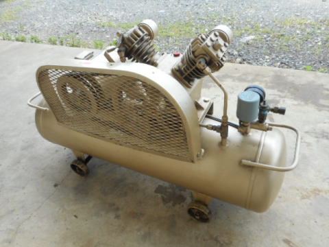 コンプレッサー　東芝　中古機械