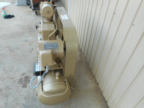 コンプレッサー 東芝 中古機械