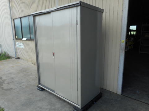 物置　作業台　中古機械