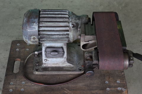 ベルトグラインダー 日立工機 中古