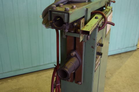 スポット溶接機 パナソニック 中古