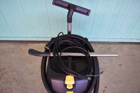 掃除機 ケルヒャー 中古