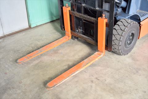フォークリフト トヨタ 中古