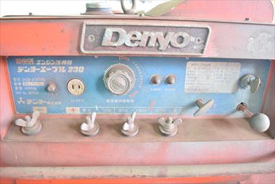 エンジン発電機兼用溶接機 デンヨー DCD-230SS中古