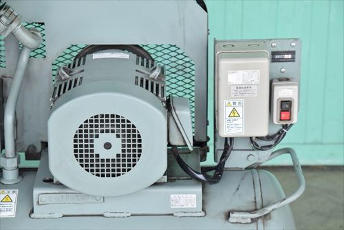 コンプレッサー 日立 3.7P-9.5VD6中古