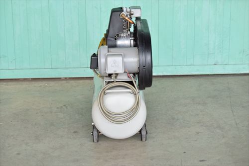 コンプレッサー アネスト岩田 TLPC07-10中古