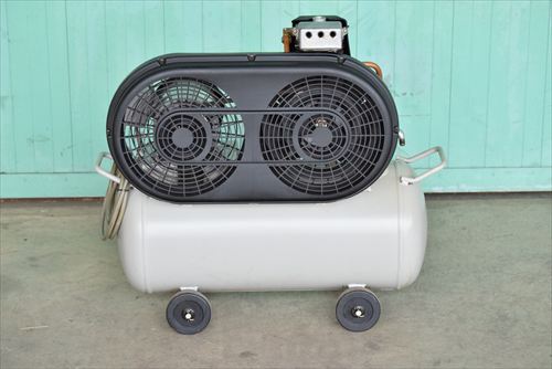 コンプレッサー アネスト岩田 TLPC07-10中古